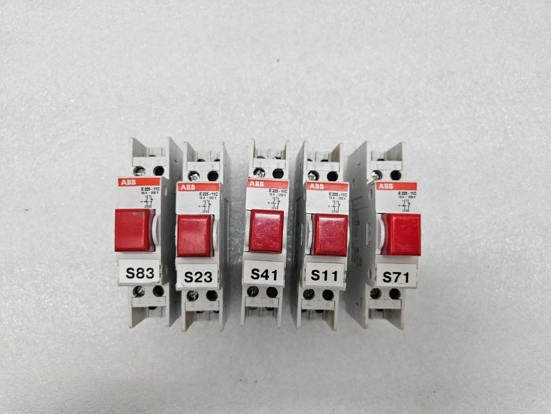 ABB E225-11C PUSHBUTTON 16AMP 250V RED LENS (LOT OF 5)