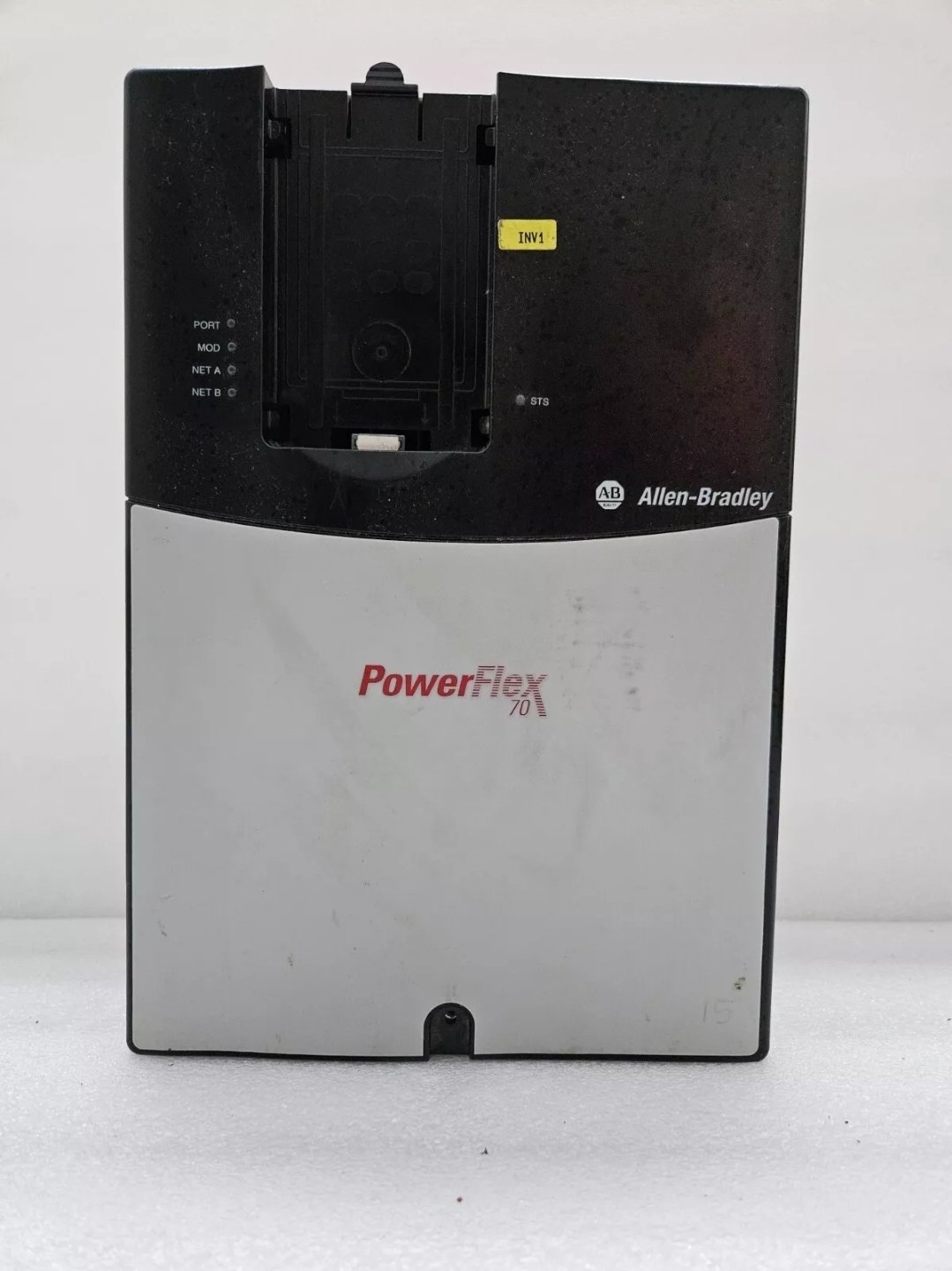 ALLEN BRADLEY 20AC030A0AYNANC0 AC DRIVE
