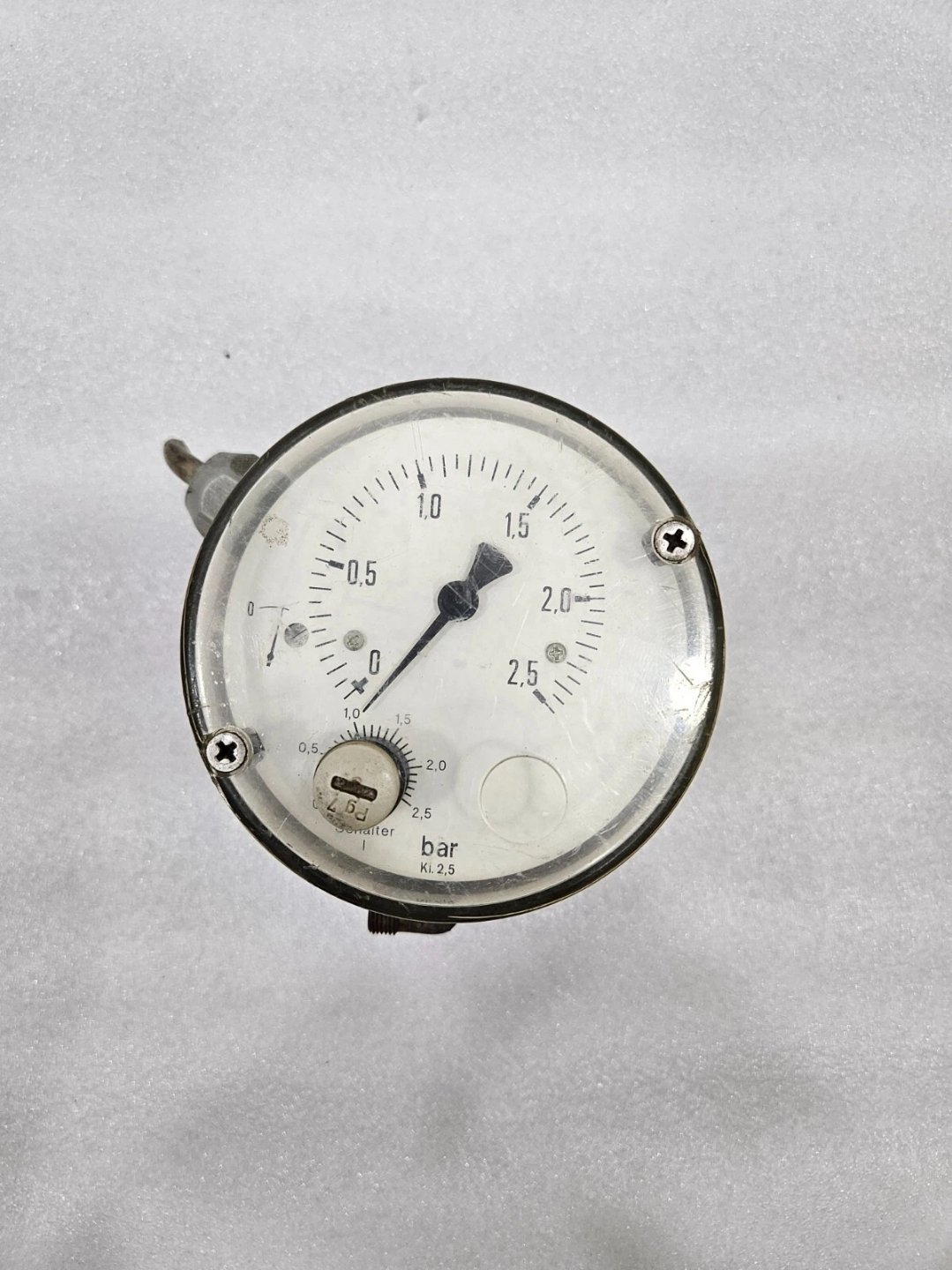 Fischer DS1104NA01A1 Differential Pressure Gauge
