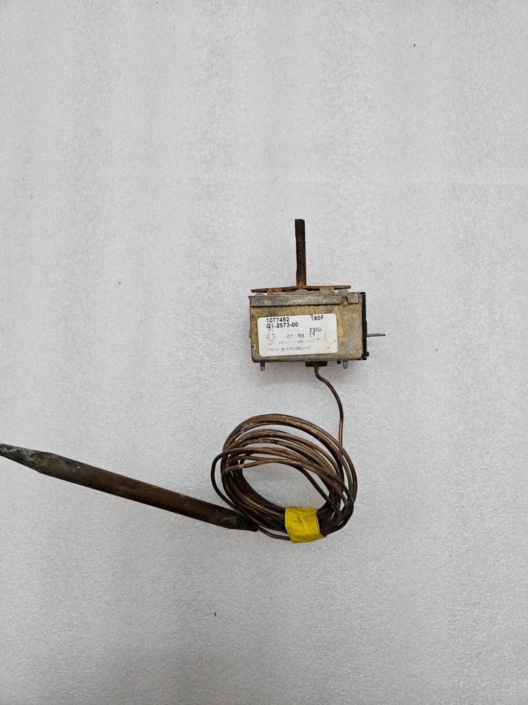 Grindmaster Cecilware G1-2572-00 Thermostat 190F